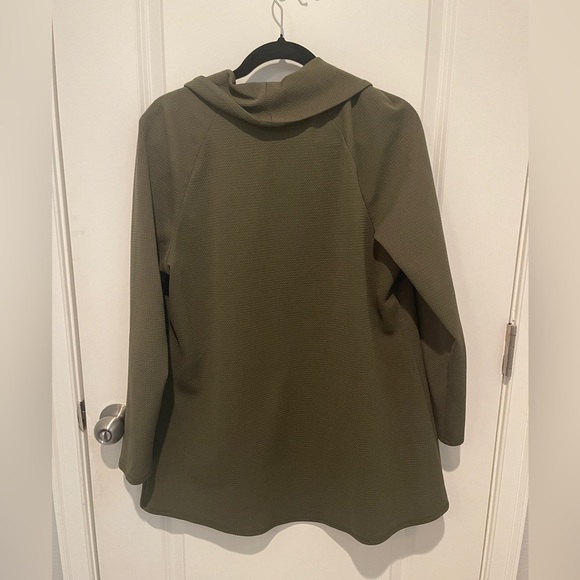 Coco Bianco Green Top Large - Picture 4 of 4